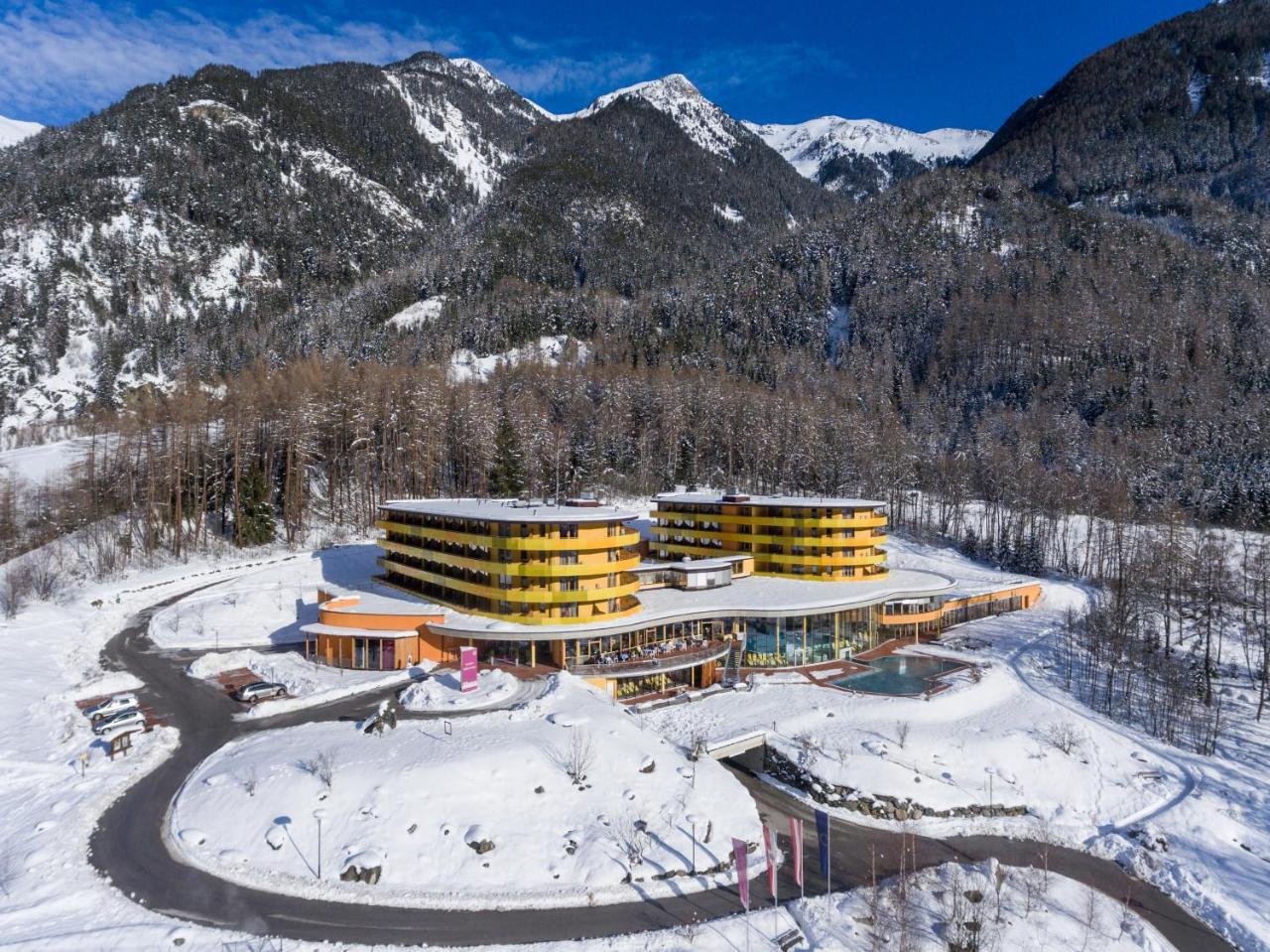 Vivea Hotel Umhausen Im Oetztal Exterior photo